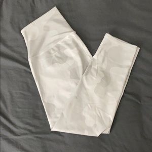 white camo leggings